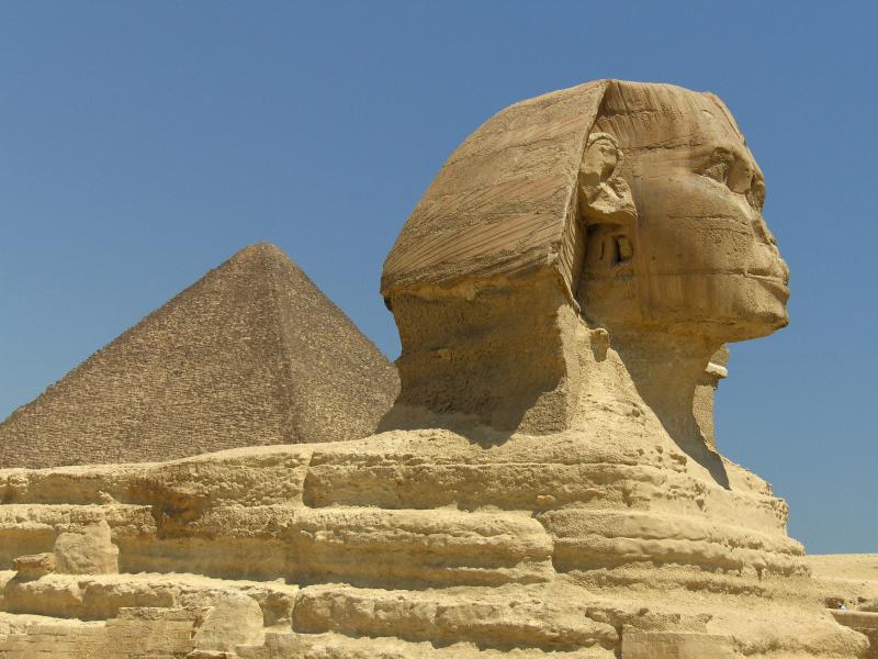 Tour Cairo Piramidi e Museo dal porto di Alessandria